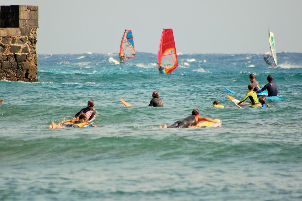 Alquilaencanarias-Medano Los Martines Beachfront A El Médano Екстериор снимка